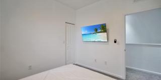 378 NE 47th Place Gallery 23