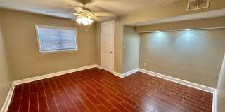 2 Bedroom in Richmond! - Water Included! Gallery 12