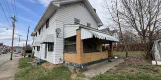 1628 Kenneth Avenue Gallery 1