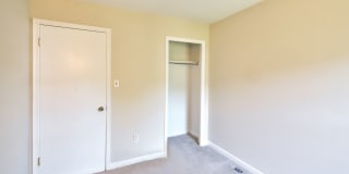 Charming Townhome Nestled in a Private Cul-de-Sac, Ready mid-August Gallery 30