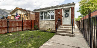 1805 N Harding Avenue 1805 N Harding Avenue Gallery 1