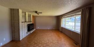 Beautiful 3 Bed Home for Rent in South Everett Gallery 8