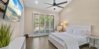 80504 Pebble Beach Gallery 26