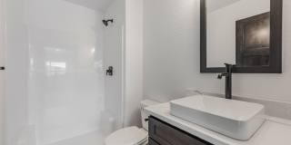 Brand New 3 bed 2.5 townhome Gallery 16