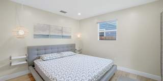 721 N Lakeside Drive Gallery 26