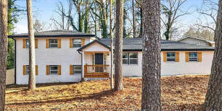 4 Bed, 3 Bath in Decatur! Gallery 1