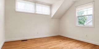 229 Linden Street Gallery 15