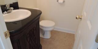 Beautiful Town Home in Tucker Creek Gallery 11