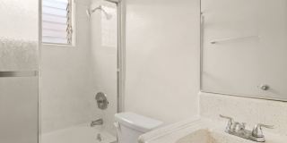 Roxanne Apartments Gallery 21