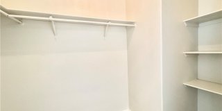 561 Janet Lane Gallery 13