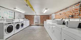 434 Leavenworth St Gallery 16