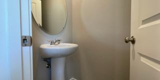 Modern 3-Bed, 2.5-Bath Home with Quartz Counters, Central A/C, and Prime Location! Gallery 10