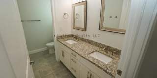 4250 West Carmen Street Gallery 27