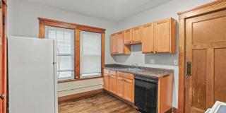 Oakland Upper Flat near campus Gallery 8