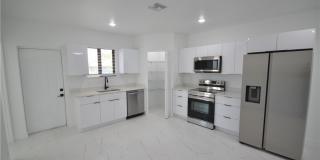 2132 Barker Boulevard Gallery 5