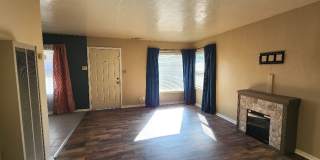 Charming 2 Bedroom 1 Bath Home in Vallejo Ready to Lease! Gallery 5