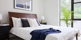 The Astrid Gallery 34