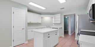 Your Own Backyard Oasis – 3 Bedroom Pool Home in South Crestview! Gallery 21