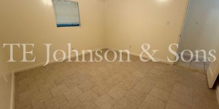 Comfortable 2 Bedroom Living with All Utilities Included on Oakcroft Gallery 12