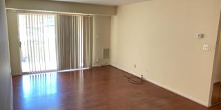5800 COVE LANDING Road Gallery 5