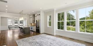 End-Unit Townhome with Private Rooftop Terrace in Myers Park!! Gallery 23