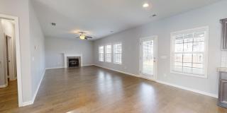 Beautiful 2 Story Home in W Richland Gallery 8