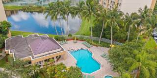 Tennis Towers Apartments Gallery 45