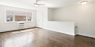 Crossroads Gardens Apartments Gallery 6