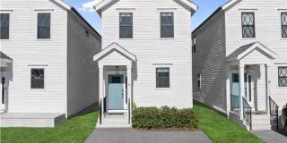 35 Cottonwood Street Gallery 1