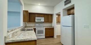 2800 W Mockingbird Lane Gallery 8