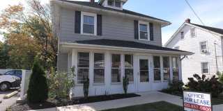 2958 LINCOLN Highway Gallery 1