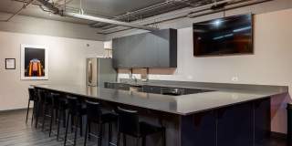 565 W Quincy Street Gallery 24