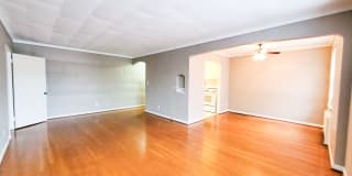 Parkway Manor Apartments Gallery 4