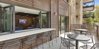 1044 Downing Gallery 8