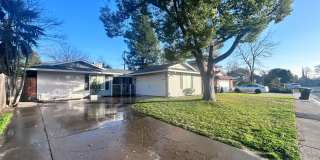 Three Bedroom Two Bathroom Home Gallery 1