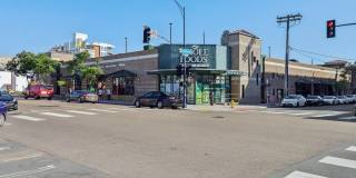 Onyx on Park Gallery 79