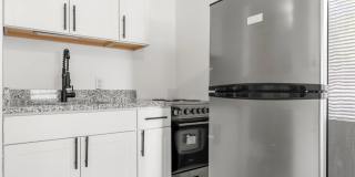 919 1/2 16th Ave N, Gallery 1