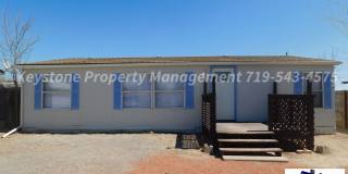 Fresh, Bright & Move-In Ready! Spacious 3 Bed/2 Bath Rancher – $1,400 Gallery 1