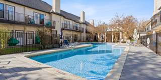 1307 Kinney Avenue Gallery 1