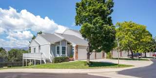 Beautiful 4 bedroom home for Rent on Elite Gallery 1