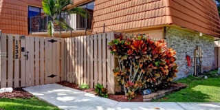 1532 W Harmony Lake Circle Gallery 1