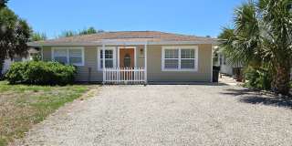 Annual Unfurnished 3 Bedroom 2 Bathroom Home in Nokomis! Gallery 1