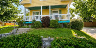 Charming 3-Bedroom Home Within Walking Distance of the Square! Gallery 1