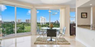 20000 E Country Club Dr Gallery 1