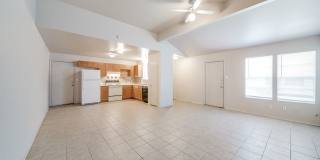 STONERIDGE DUPLEX - NORTH EAST I.S.D. Gallery 10
