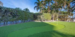 305 N Pompano Beach Boulevard unit: 1007 Gallery 36