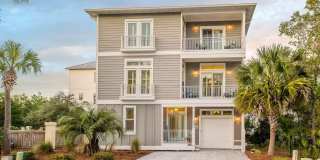 Remodeled 5 bedroom house with bikes – walking distance to the beach Gallery 1