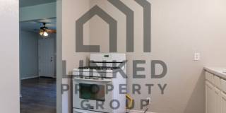 NEWLY RENOVATED 2 BEDROOM HOME! Gallery 8