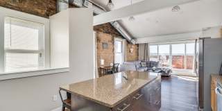 Urban Luxury with Stunning City Views – 2BR/2BA in Over-the-Rhine Gallery 15