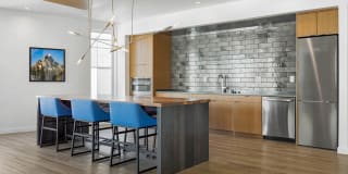 Cascade Apartments Gallery 35